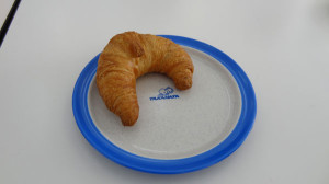 クロワッサン（土日限定）