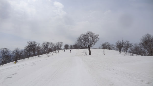 20170415_奥只見丸山スキー場カモシカＤコース上部の景色４