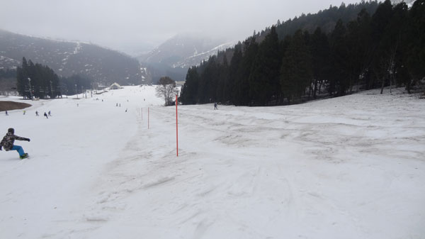 20170422_神立高原スキー場レグルスコース下ポルックスコースのコブ