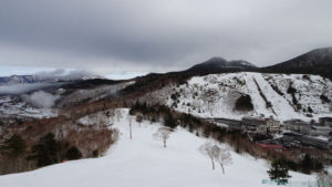 20200328_志賀高原熊の湯スキー場　第１ペアリフト降り場からの眺め