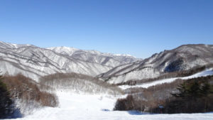 20220102_北日光高畑スキー場　レッドコース上部からの景色