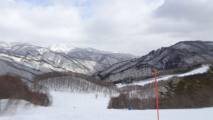 20220320_北日光・高畑スキー場　朝レッドコース上部からの景色