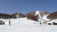 20220410_星野リゾート猫魔スキー場ベースからデビル1