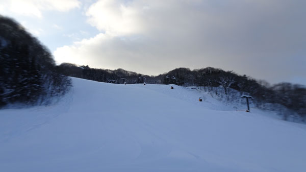 20230108_北日光・高畑スキー場　朝一番の猪谷ゲレンデ