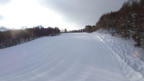 20230108_北日光・高畑スキー場　朝一番のレッドコース