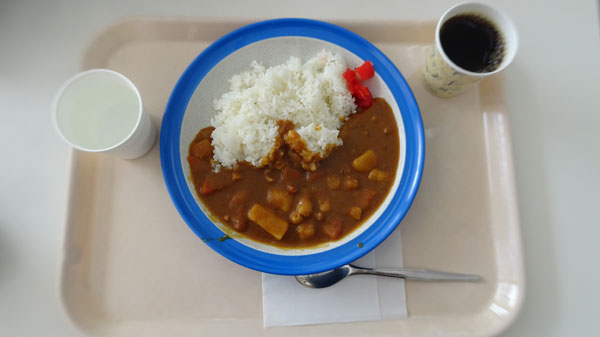 20230108_北日光・高畑スキー場　手作りチキンカレー(800円)