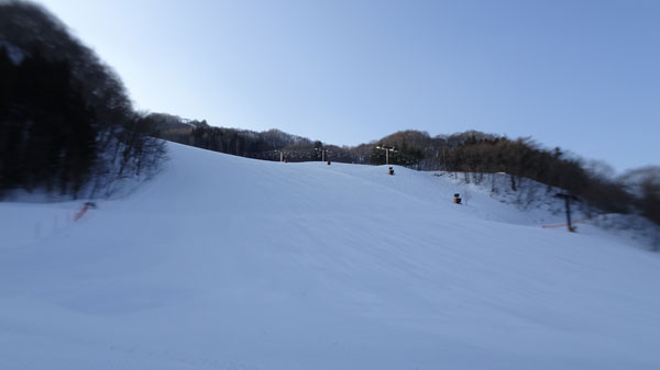 20230218_北日光高畑スキー場　朝一番の猪谷ゲレンデ