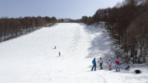 20230311_北日光・高畑スキー場　午後一番のレッドコース