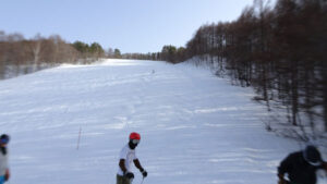 20230311_北日光・高畑スキー場　15時半過ぎ整備後のレッドコース