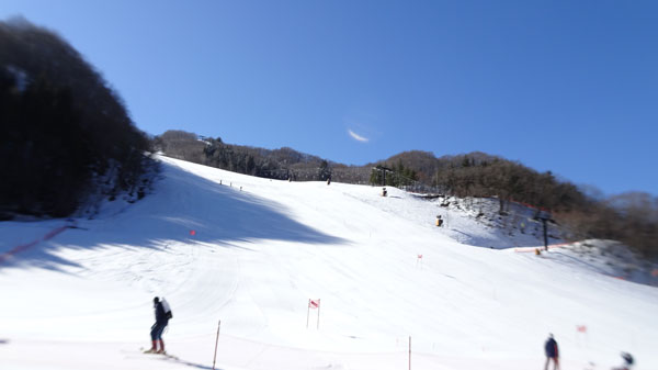 20230319_北日光・高畑スキー場　朝一番の猪谷ゲレンデ