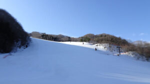 20230321_北日光・高畑スキー場　朝一番の猪谷ゲレンデ