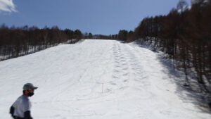 20230321_北日光・高畑スキー場　昼前のレッドコース