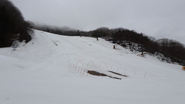 20230325_北日光・高畑スキー場　朝一番の猪谷ゲレンデ