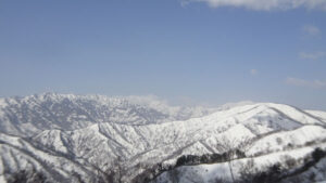 20230422_奥只見丸山スキー場　山頂からの風景2