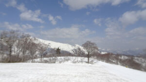 20230422_奥只見丸山スキー場　山頂からの風景5