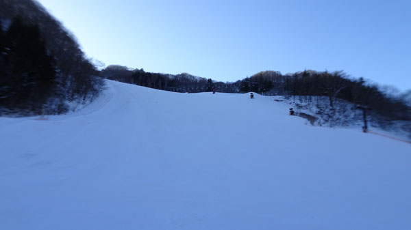 20240114_北日光・高畑スキー場　朝一番の猪谷ゲレンデ