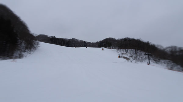 20240120_北日光・高畑スキー場　朝一番の猪谷ゲレンデ