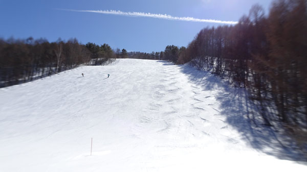 20240217_北日光・高畑スキー場午後一番のレッドコース