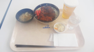 ソースかつ丼（味噌汁、漬物付）